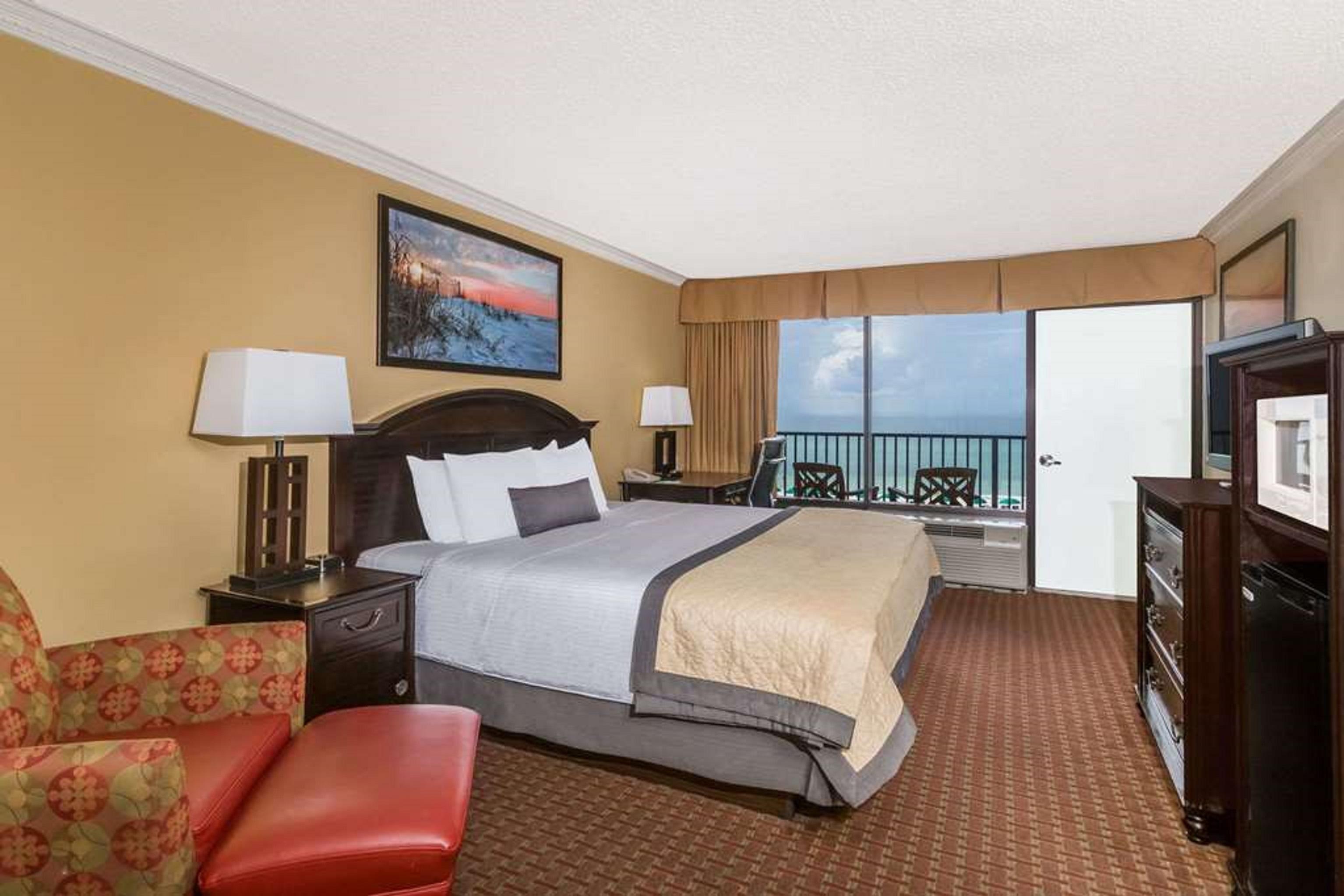 Wyndham Garden Fort Walton Beach Destin Extérieur photo