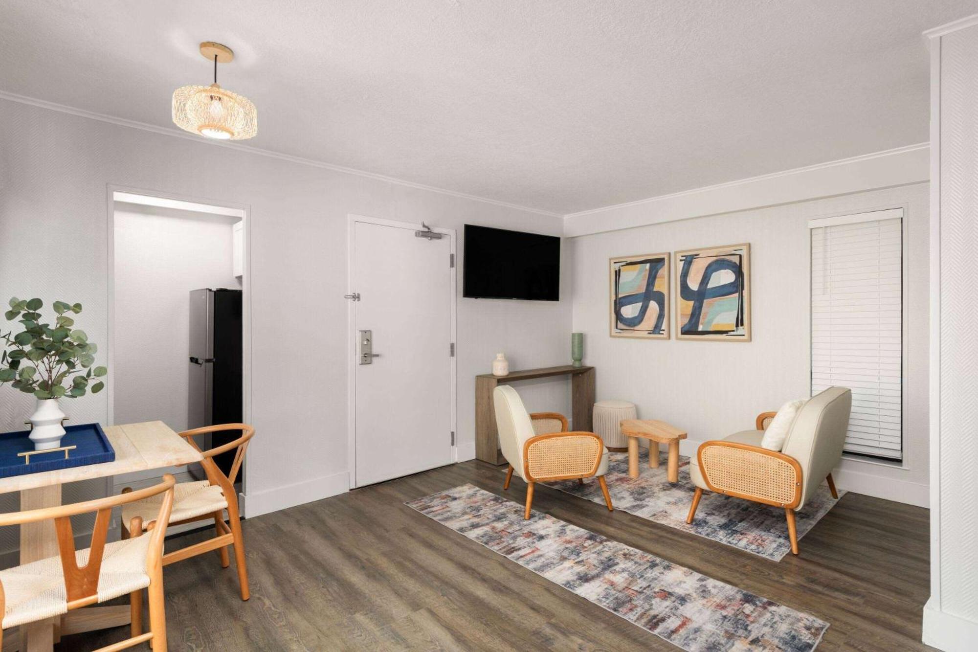 Wyndham Garden Fort Walton Beach Destin Extérieur photo
