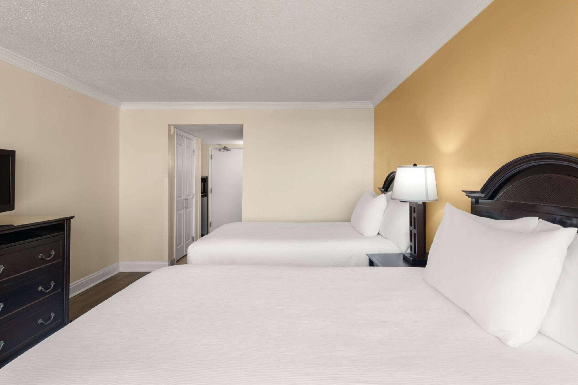Wyndham Garden Fort Walton Beach Destin Extérieur photo